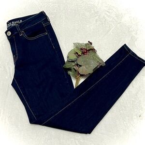 American Eagle Dark Wash Classic Jeggings - Size 4